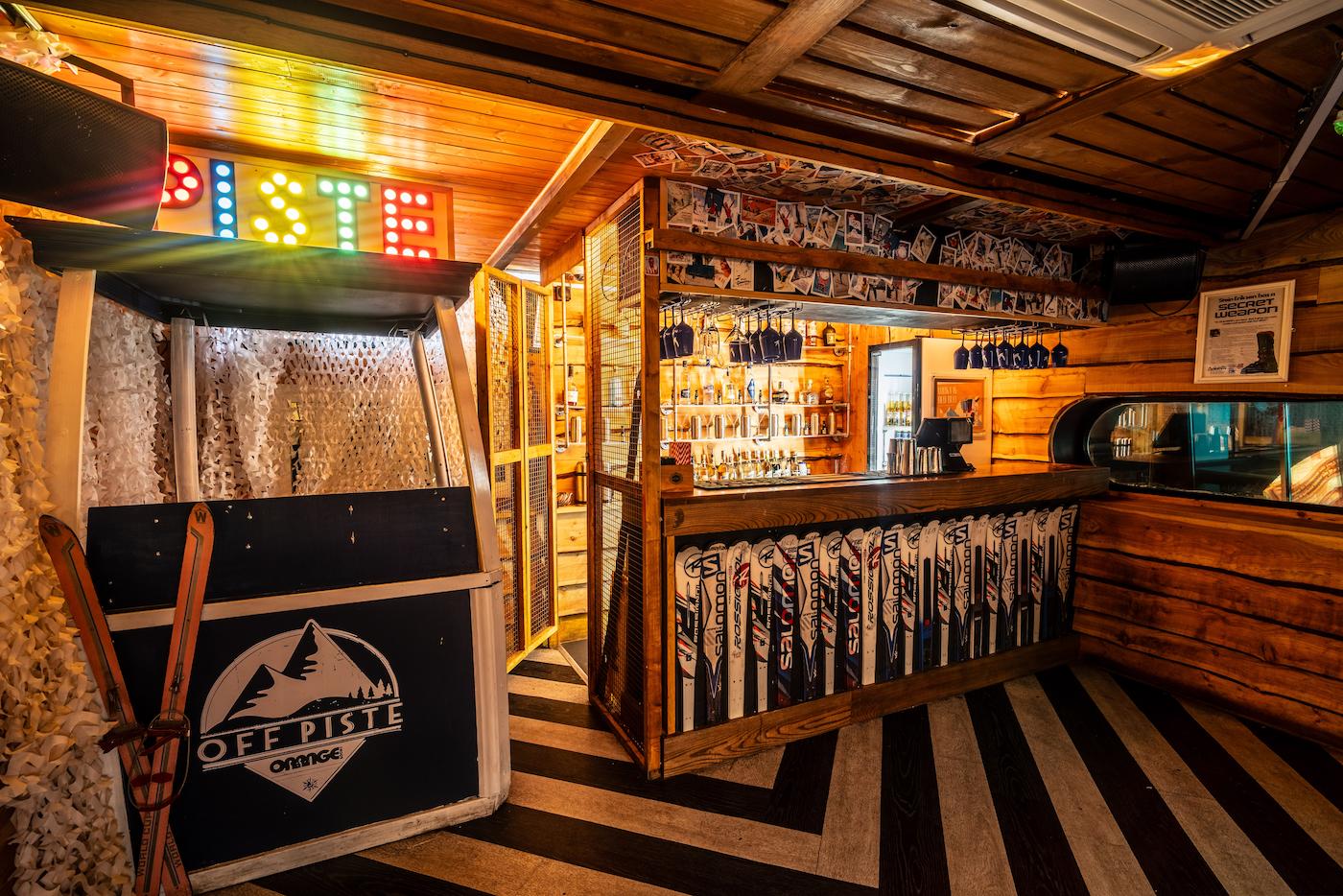 Off Piste Alpine Lounge